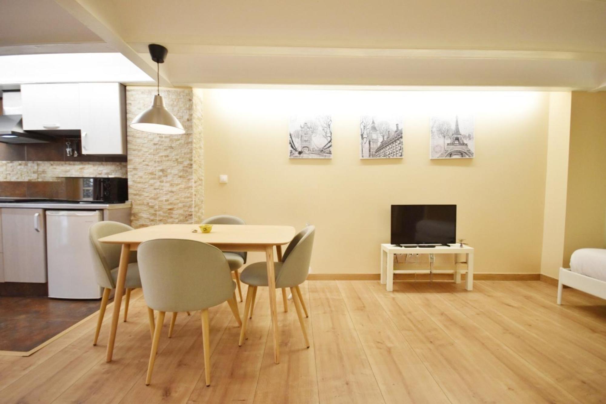 Centrico Apartamento Al Lado De Torres De Quart Walencja Zewnętrze zdjęcie