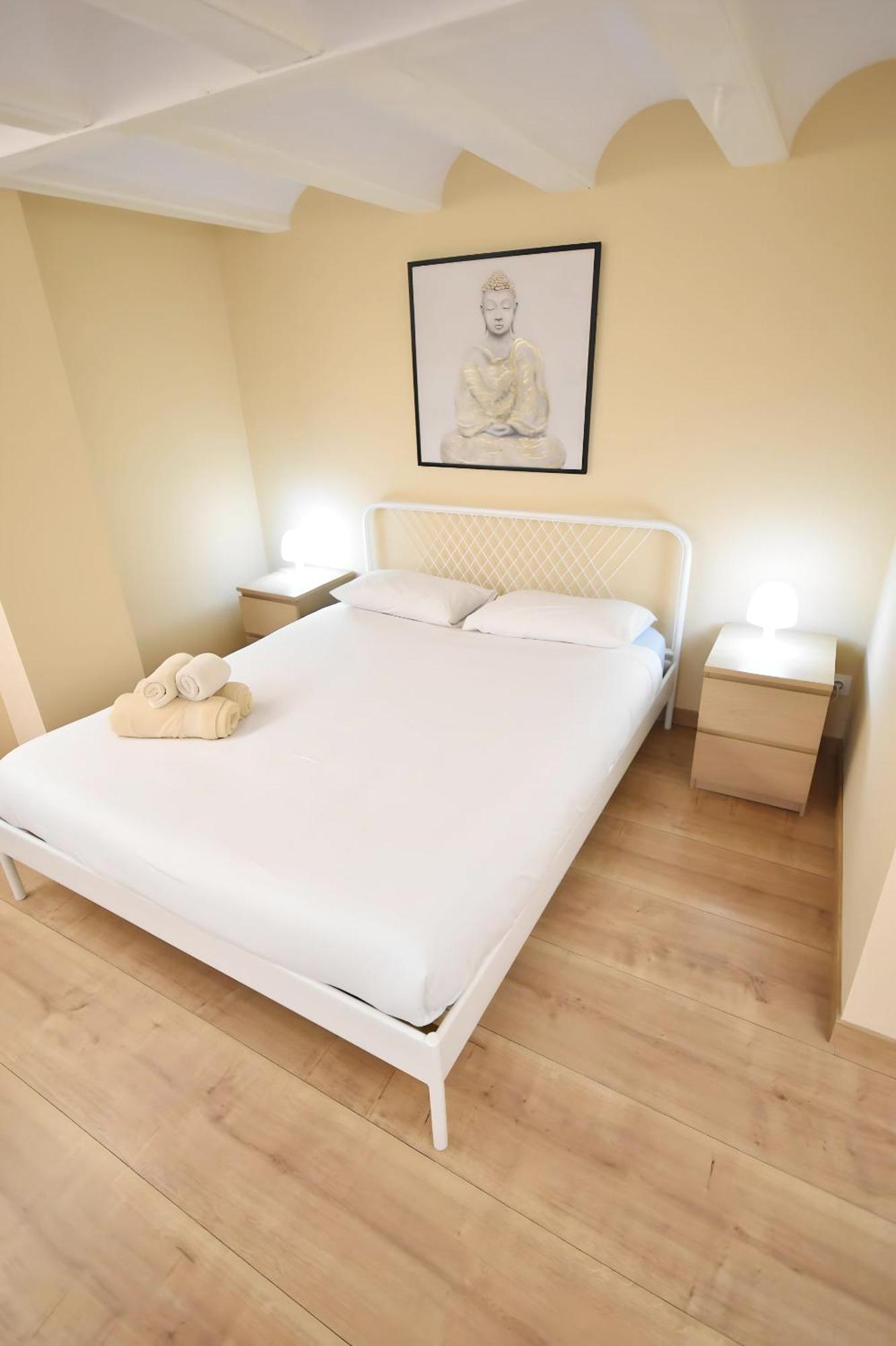 Centrico Apartamento Al Lado De Torres De Quart Walencja Zewnętrze zdjęcie