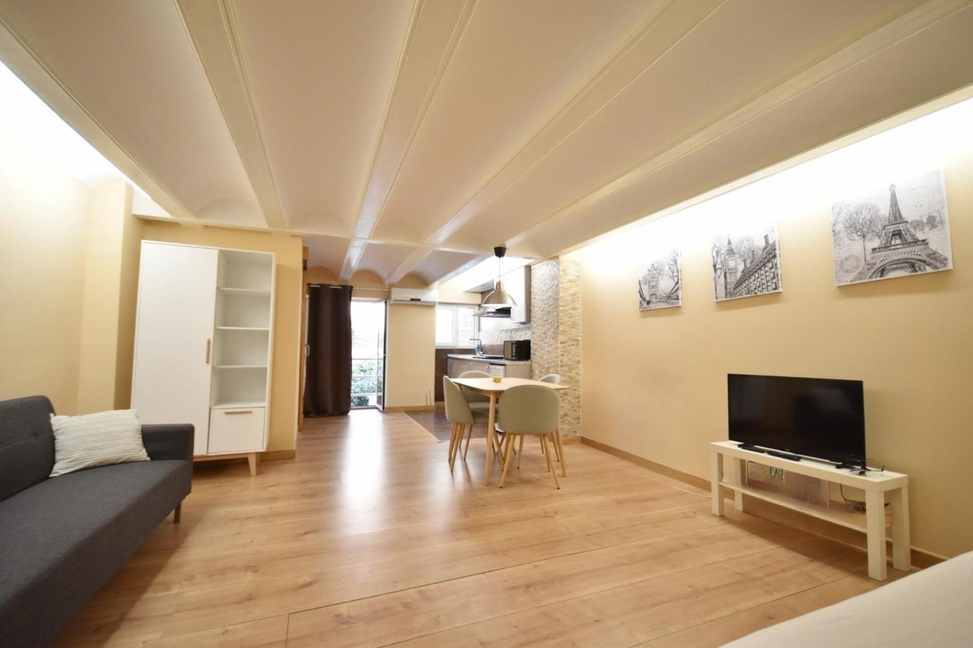 Centrico Apartamento Al Lado De Torres De Quart Walencja Zewnętrze zdjęcie